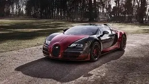 “苗立杰杨洁感动亮相中国篮球名人堂，巩晓彬风趣逗笑姚明”