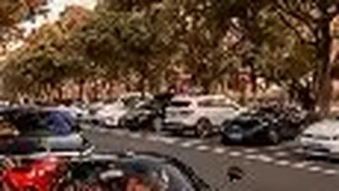 《人民日报》报道：我国逾5500万学生参与足球运动，3万所学校特色发展足球教育