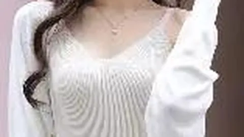 扶梯救人意外伤人，责任归属引热议